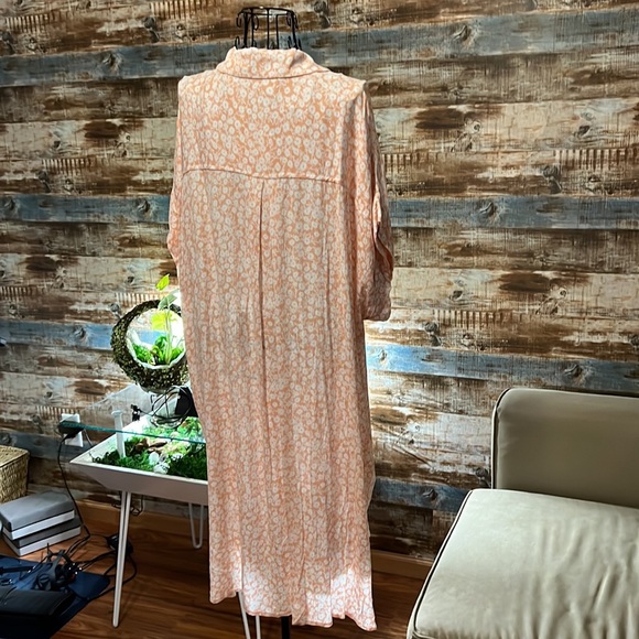 Lost and Wander swimsuit cover - Picture 3 of 7